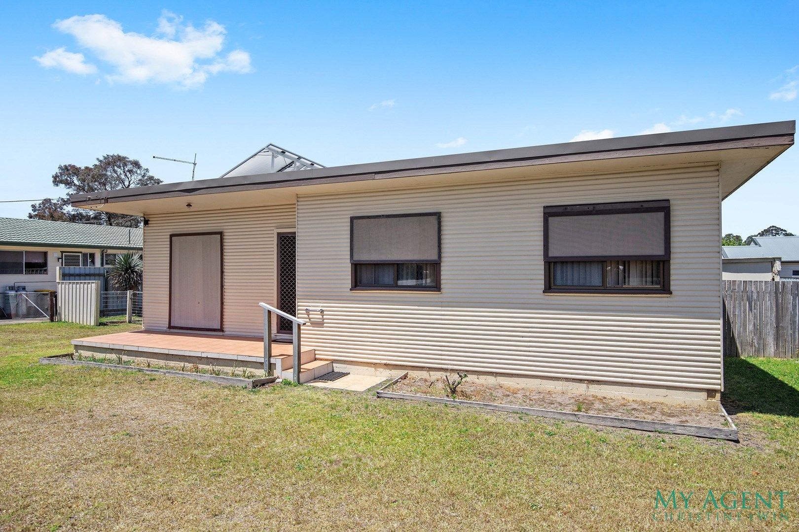 64 Thomas Street, Moruya NSW 2537, Image 0