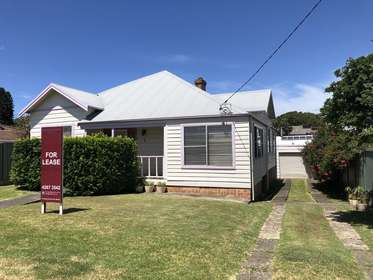 4 bedrooms House in 4 Harbord St THIRROUL NSW, 2515