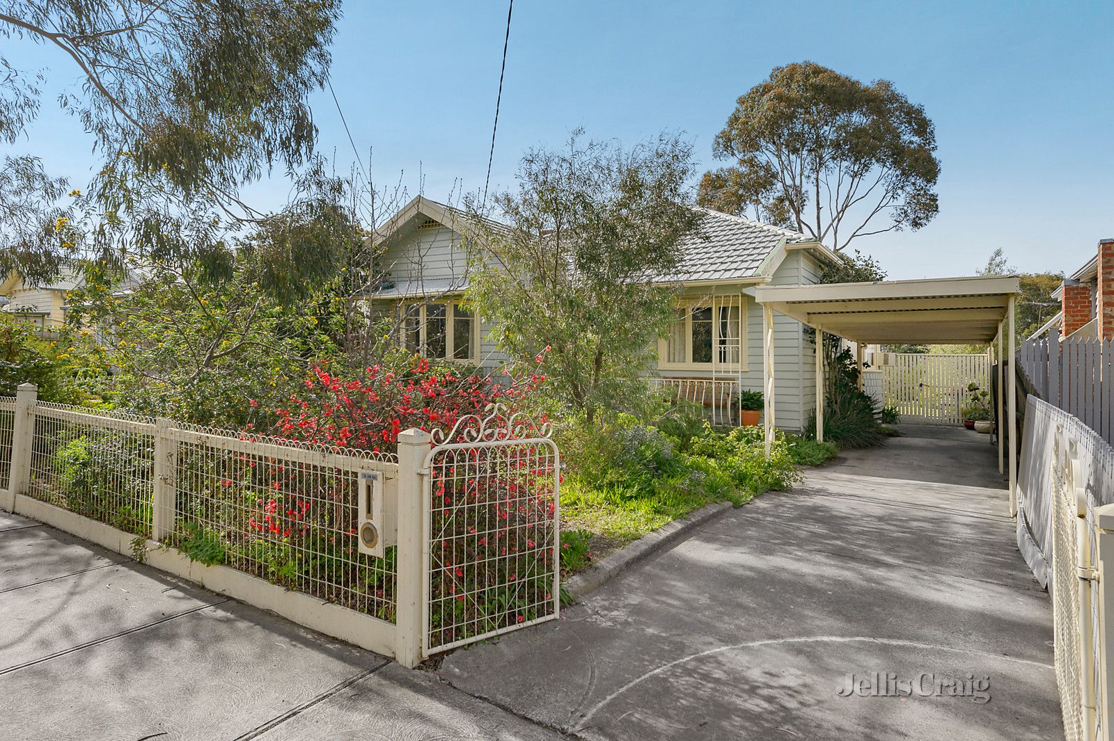 18 Carthew Grove, Preston VIC 3072, Image 0