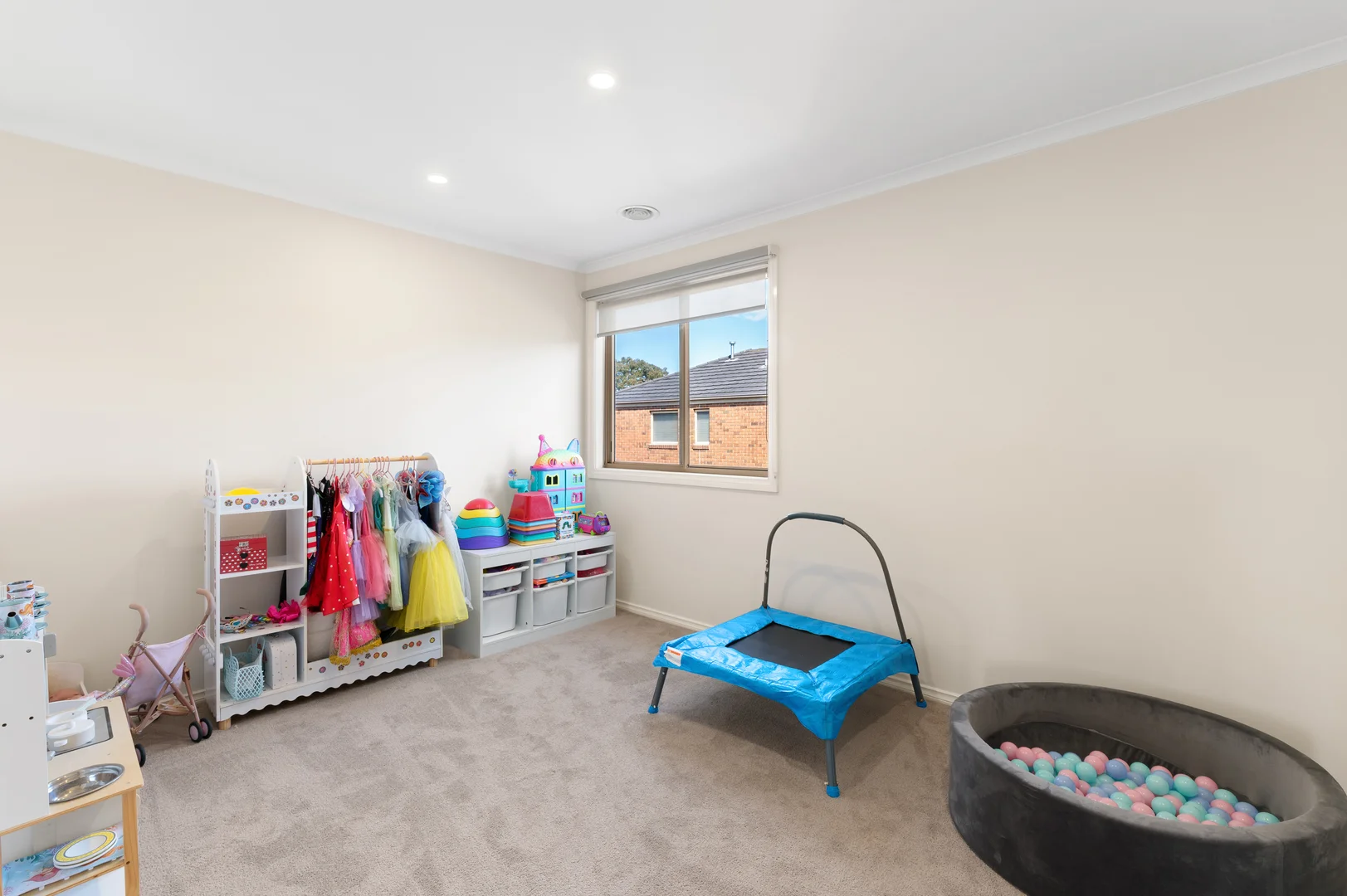 16 Hummingbird Place, South Morang VIC 3752 | Domain