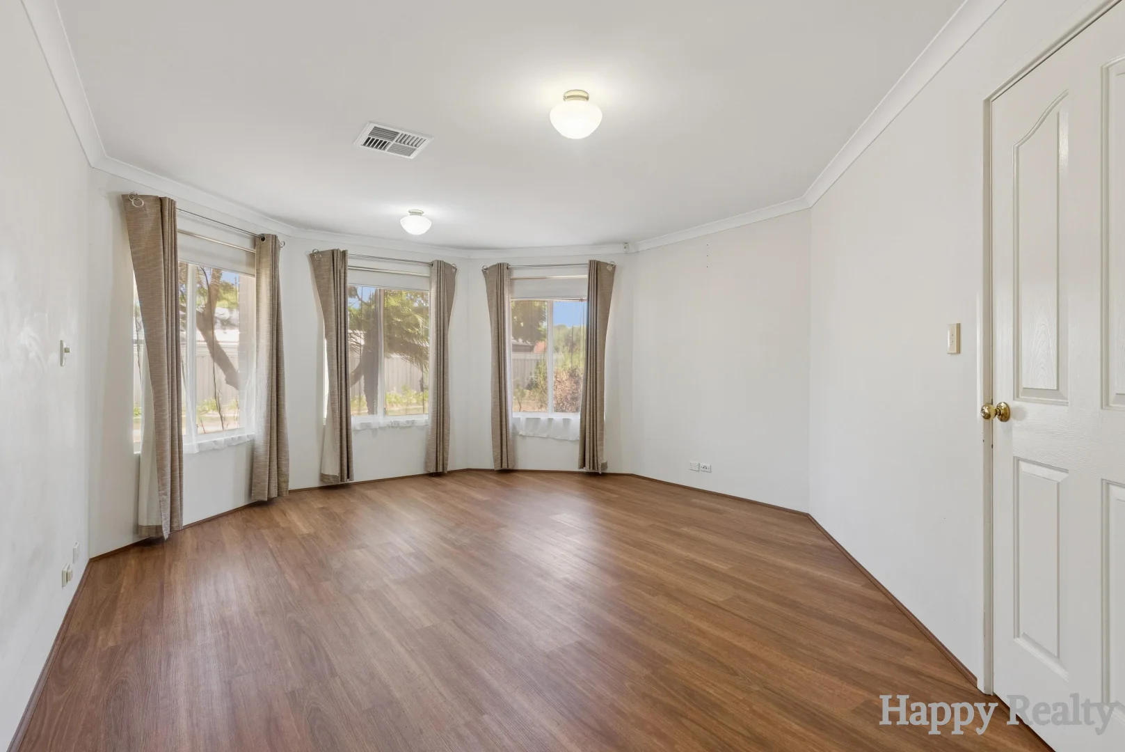 Additional image 2 of 10 Woodhouse Circuit, Canning Vale WA 6155