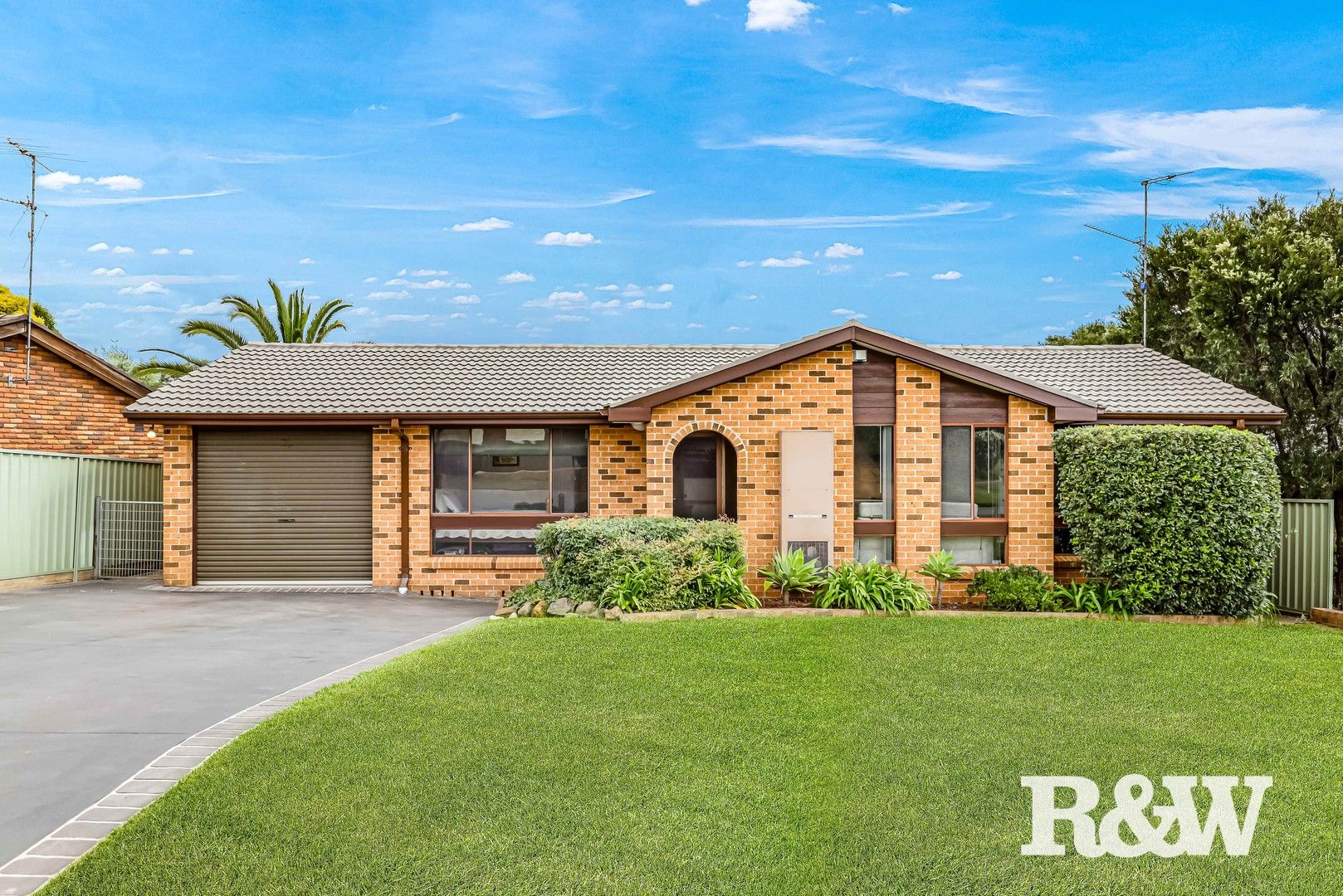 2 Comet Glen, St Clair NSW 2759, Image 0