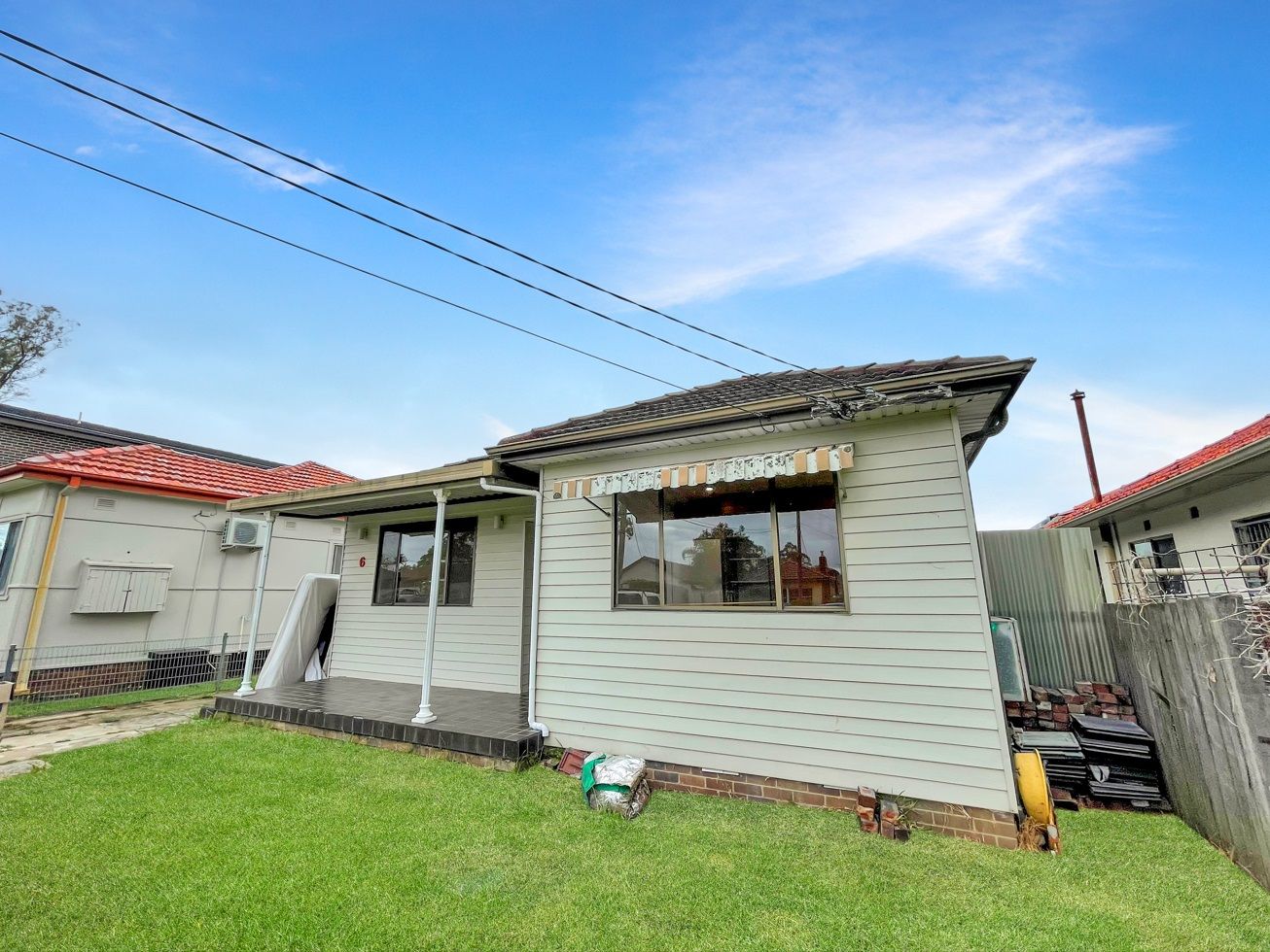 3 bedrooms House in 6 Vernon Street PUNCHBOWL NSW, 2196