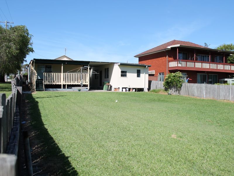 14 Campbell Avenue, THE ENTRANCE NSW 2261, Image 0