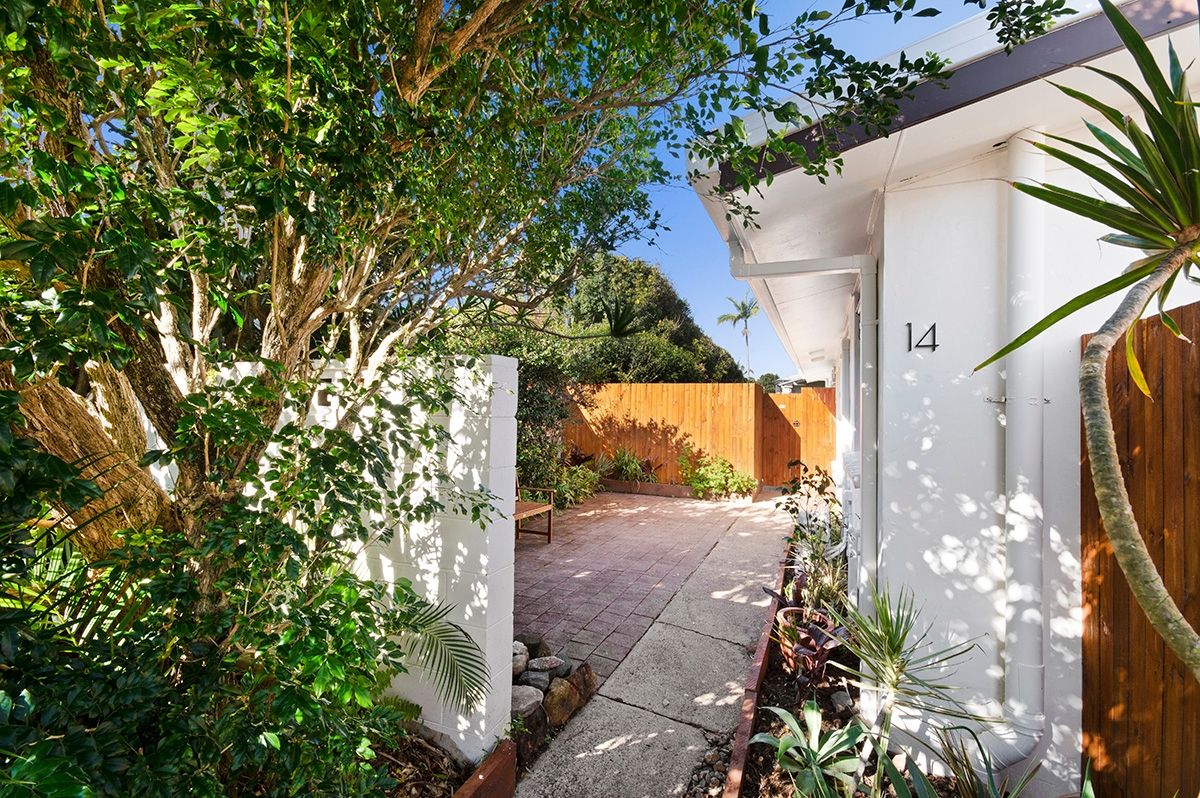 2 bedrooms Apartment / Unit / Flat in 2/14 Petrie Avenue MARCOOLA QLD, 4564