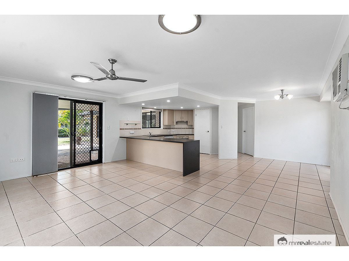 28 Connemara Drive, Kawana QLD 4701, Image 2