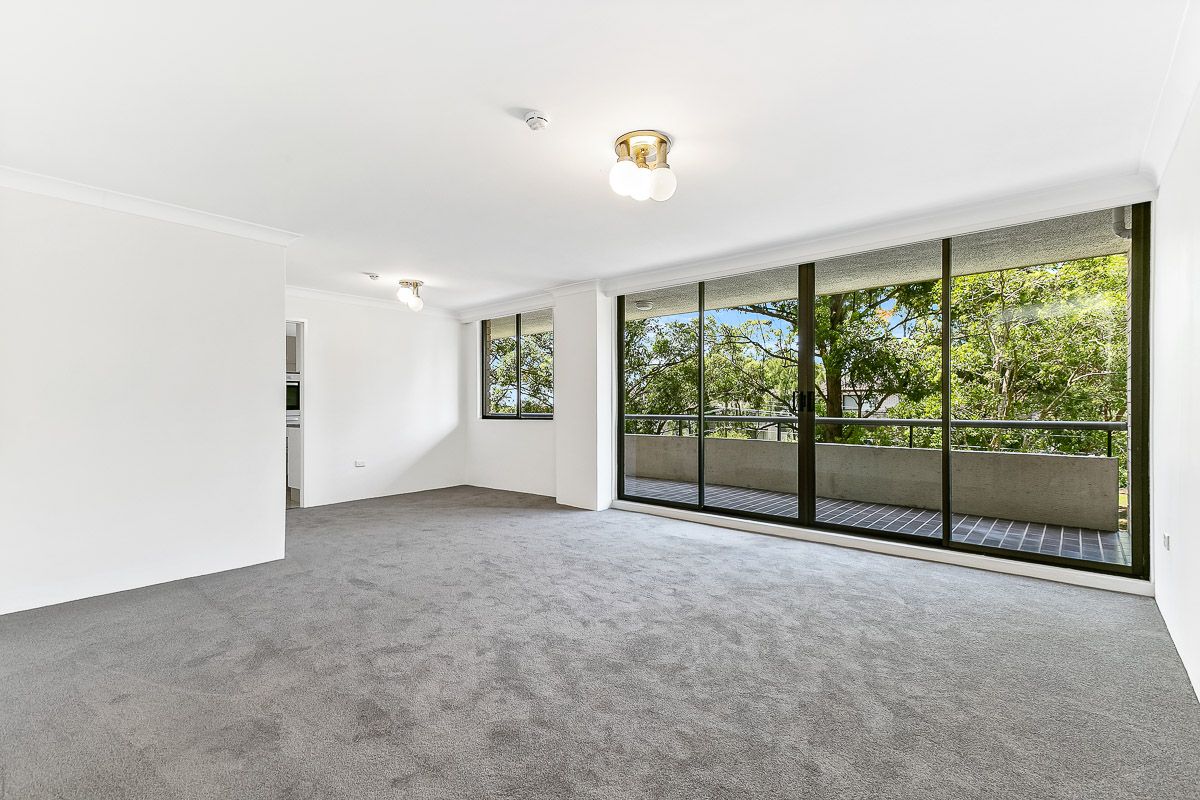 2 bedrooms Apartment / Unit / Flat in 11/1 Jersey Road ARTARMON NSW, 2064