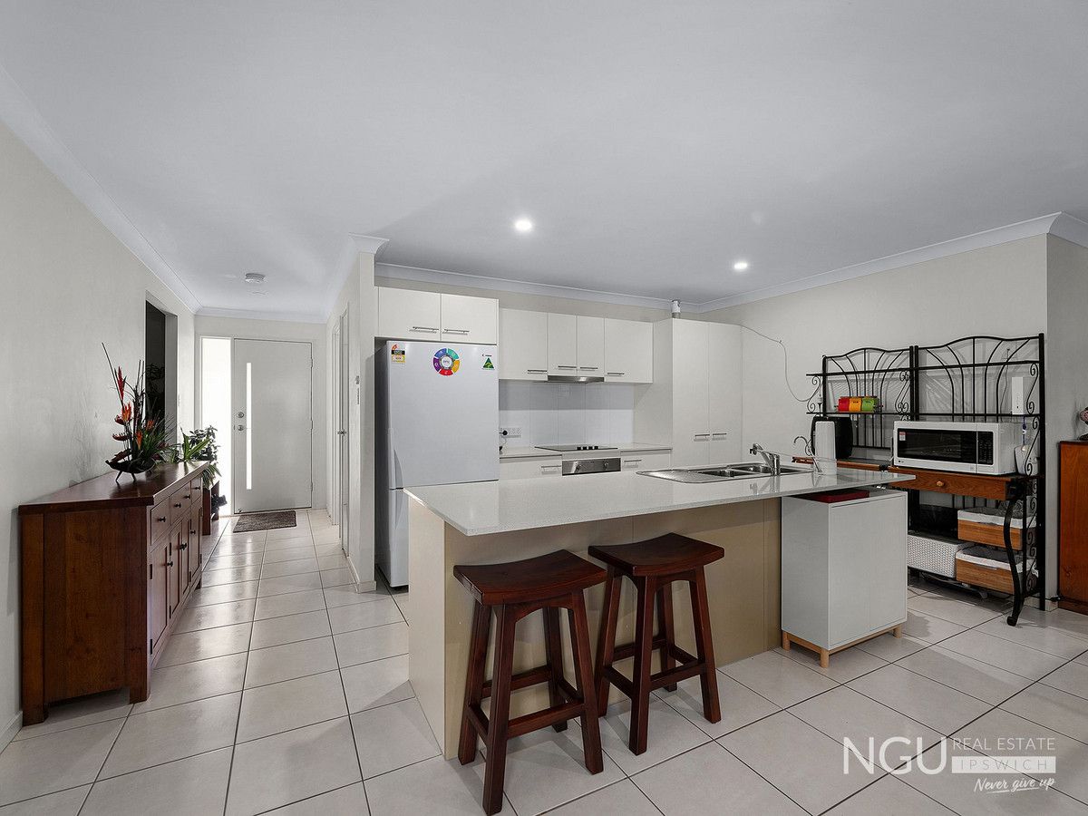 6 Lucinda Close, Chuwar QLD 4306, Image 1