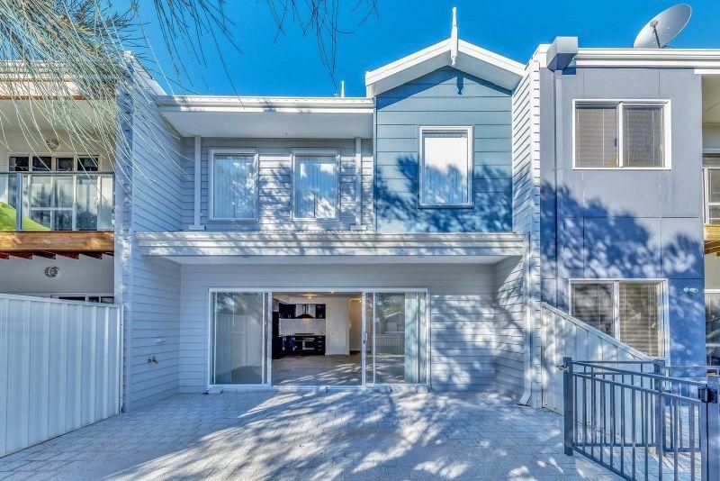 3 bedrooms House in 15/15 Kardan Loop FALCON WA, 6210