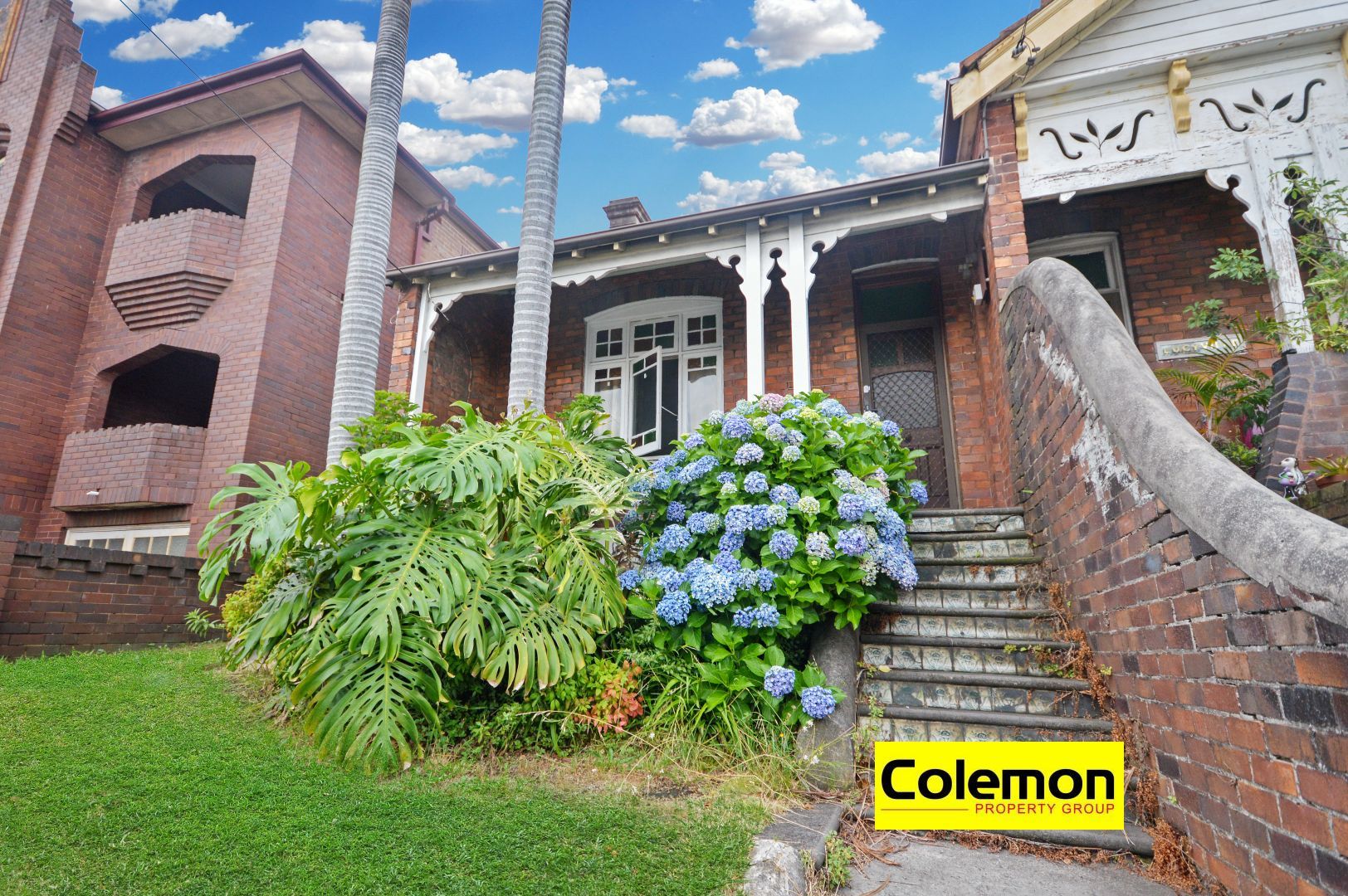 3 bedrooms Apartment / Unit / Flat in 33. Canterbury Road CANTERBURY NSW, 2193