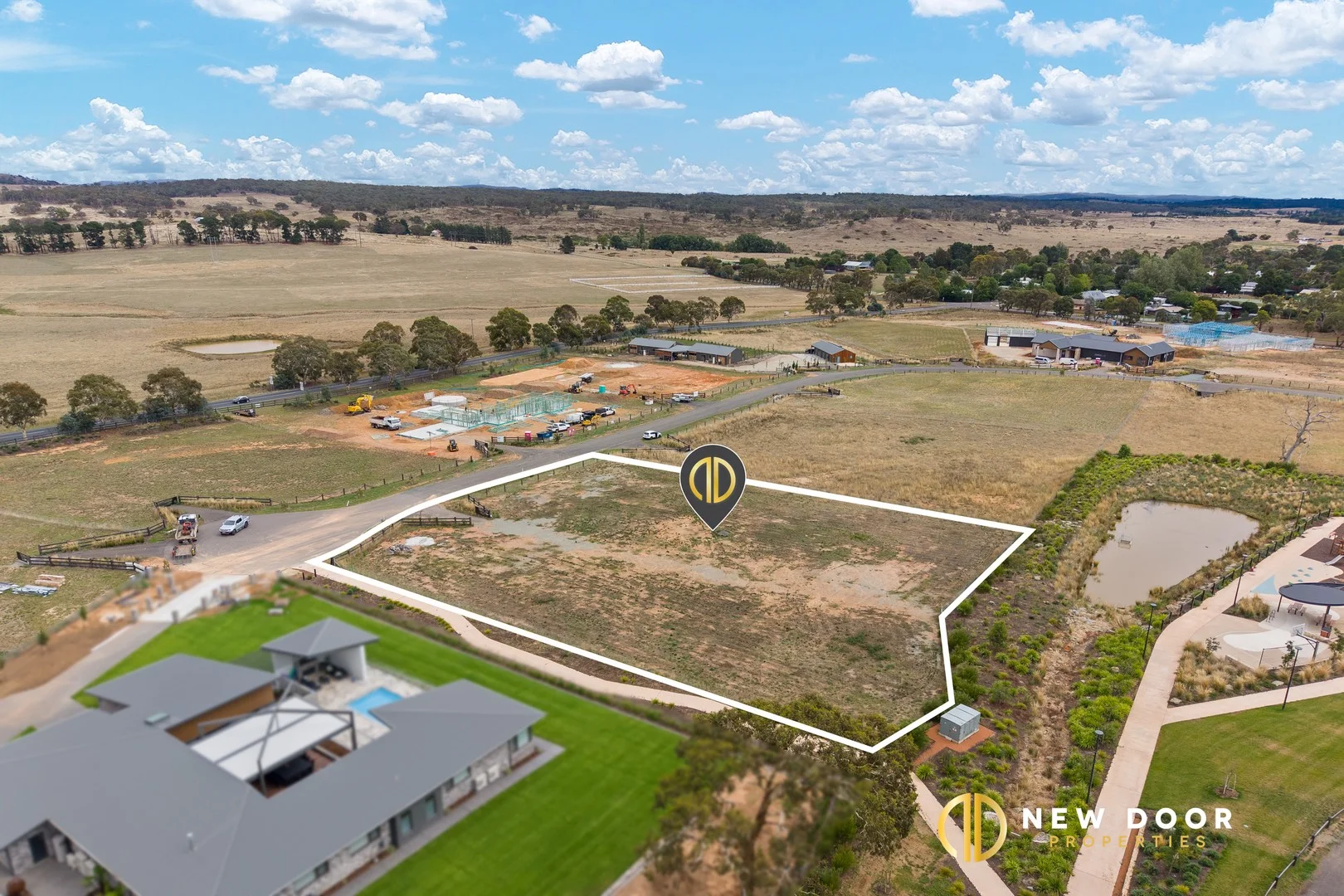 Primary image of 7 Blakelys Close, Sutton NSW 2620