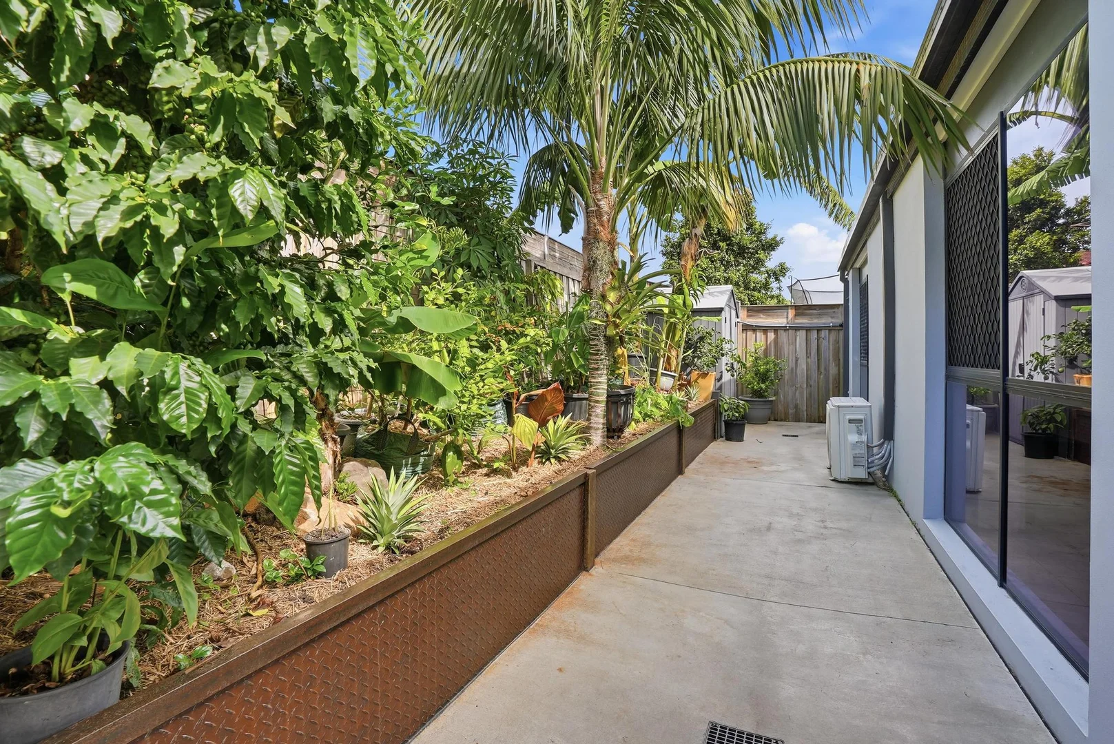 Additional image 12 of 28 Tussock Crescent, Elanora QLD 4221