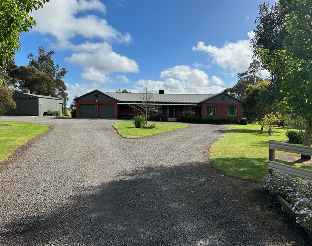 42 Cummins Road, Mount Rowan VIC 3352