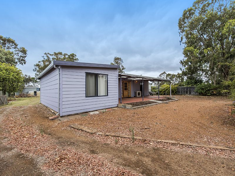 6 Edwards Road, Stirling Estate WA 6271, Image 2