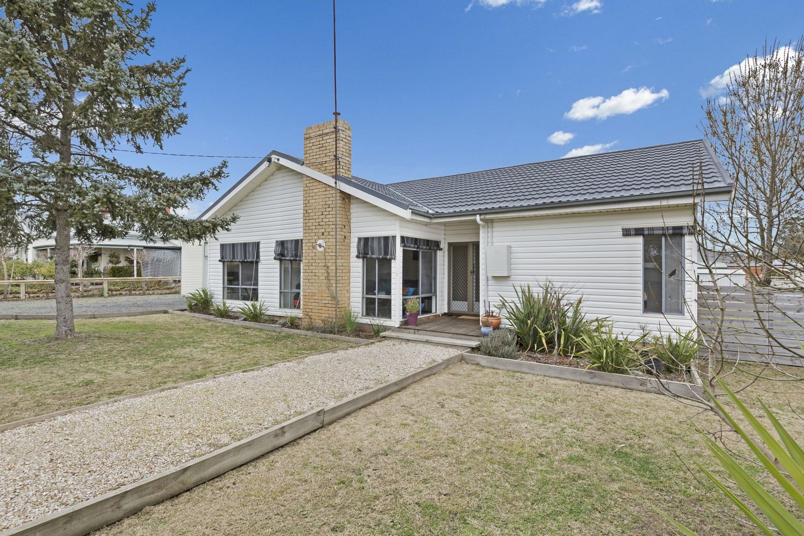 8 Sturt Street, Kyneton VIC 3444, Image 0