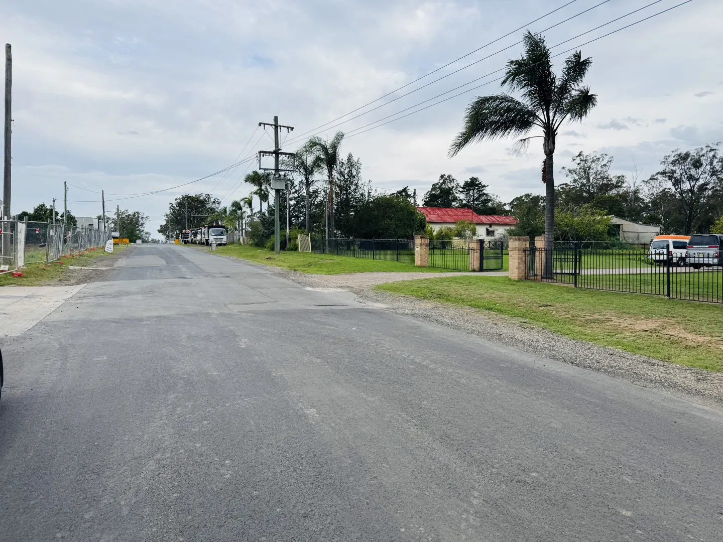 Land For Sale | Walk to Leppington Train Station | House and granny flat potential (STCA) | 2026 Registration - Widok 6
