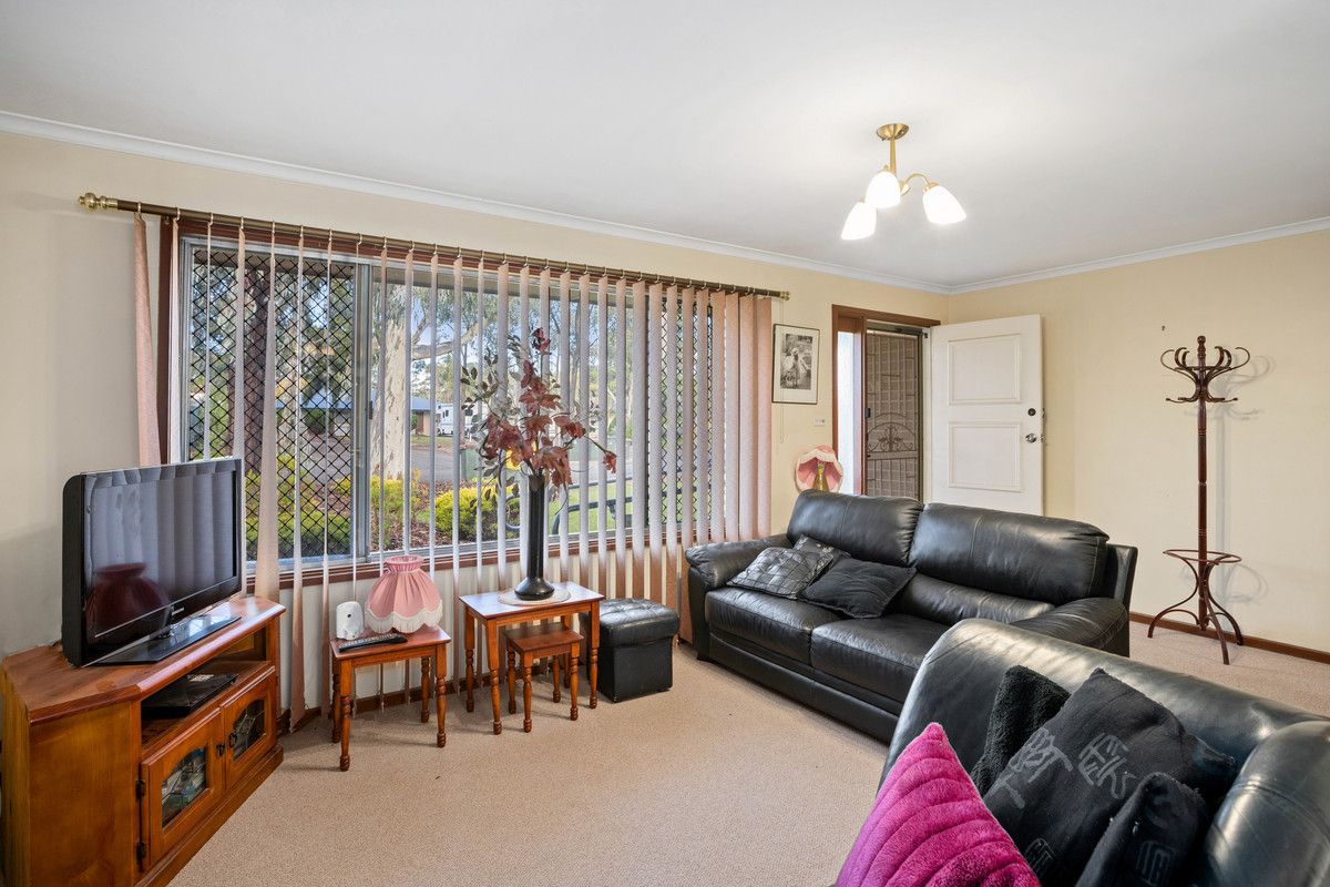 16 Casserly Crescent, Salisbury Heights SA 5109 House For Rent Domain