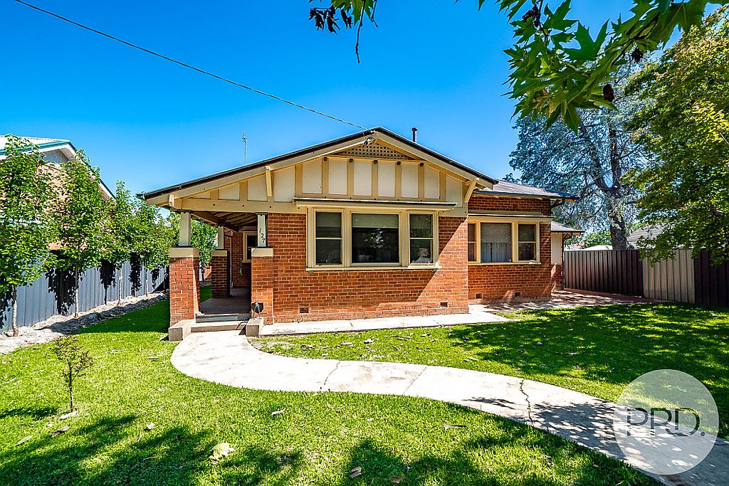 3 bedrooms House in 127 Gurwood Street WAGGA WAGGA NSW, 2650