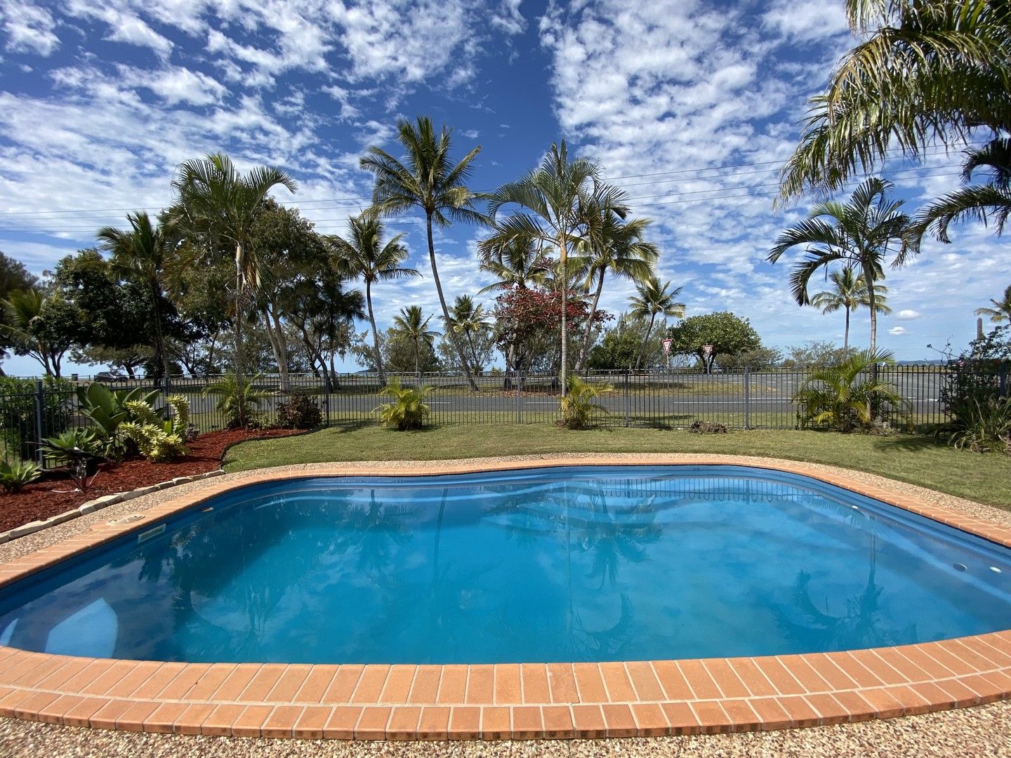 4 bedrooms House in 32 Binnington Esplanade EAST MACKAY QLD, 4740