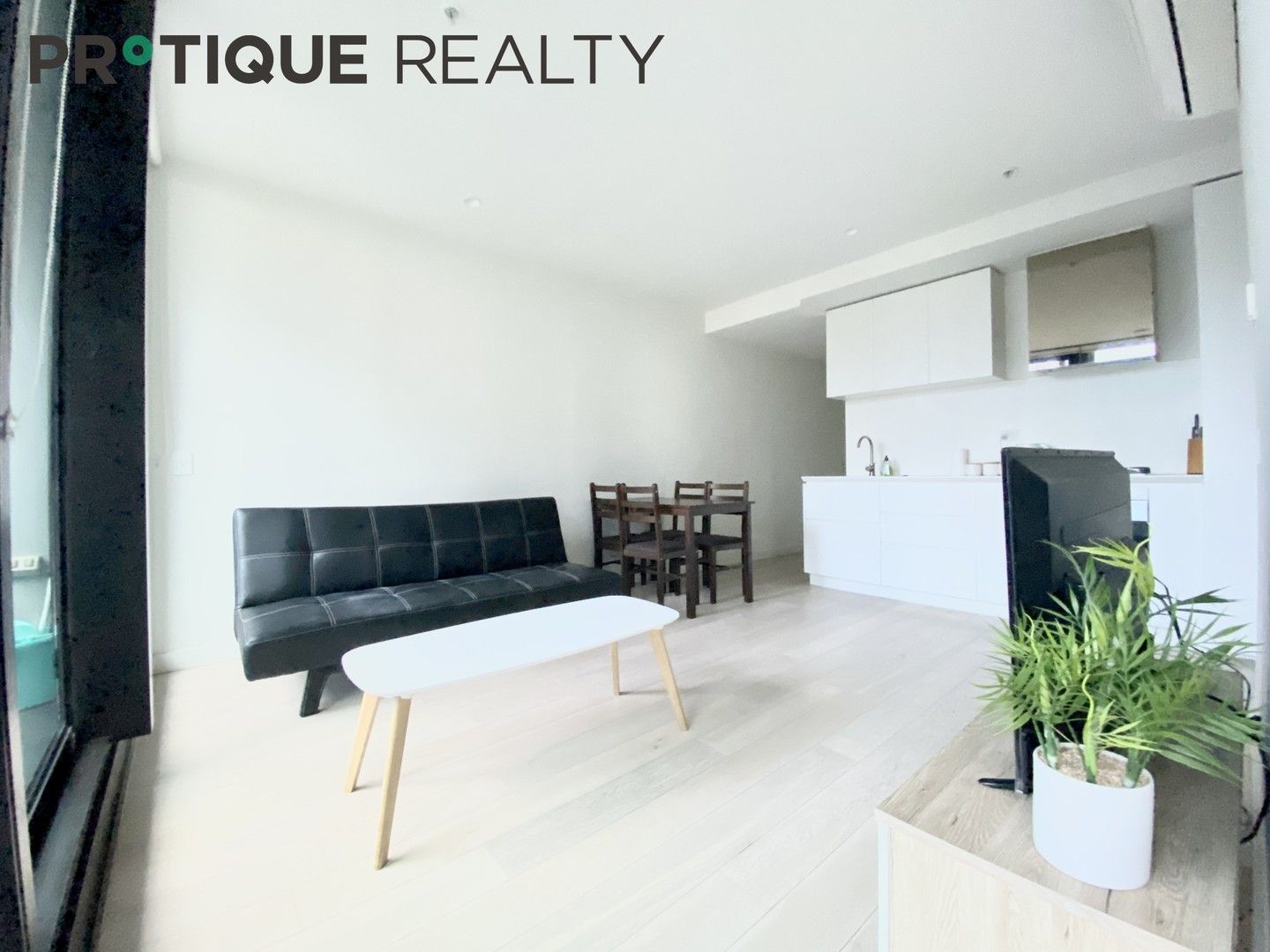 1 bedrooms Apartment / Unit / Flat in 3011/135 A'Beckett Street MELBOURNE VIC, 3000