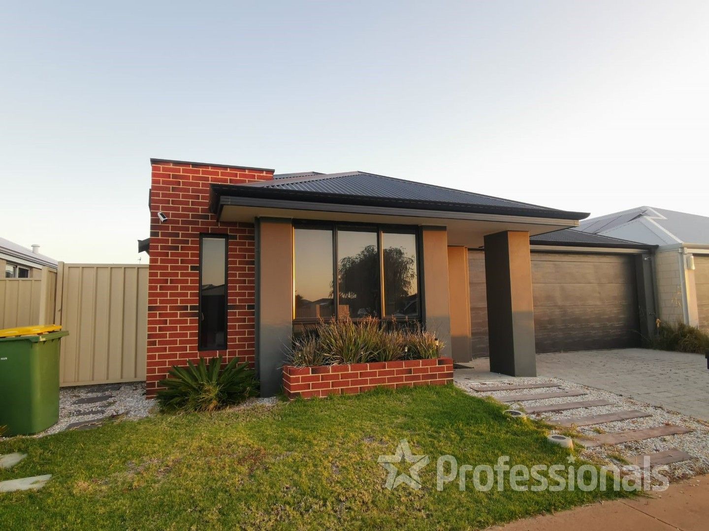 3 bedrooms House in 81 Illawarra Drive EATON WA, 6232