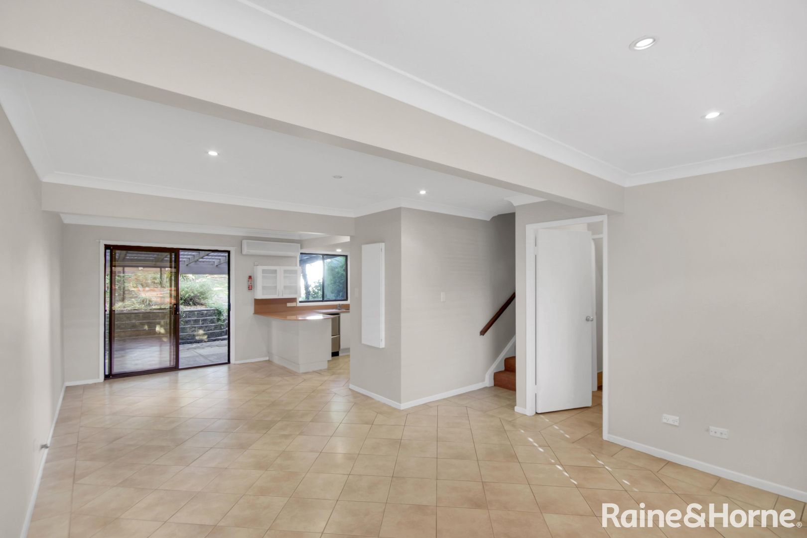 20 Lisa Close, Bateau Bay NSW 2261, Image 1