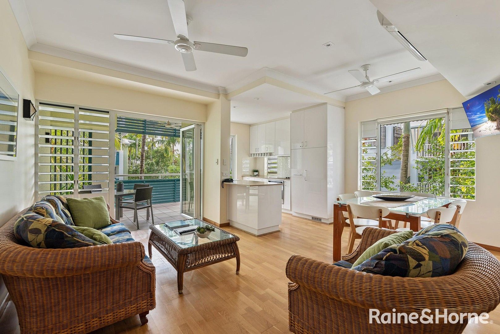 3/7 Davidson Street (VERANDAH'S), Port Douglas QLD 4877, Image 2