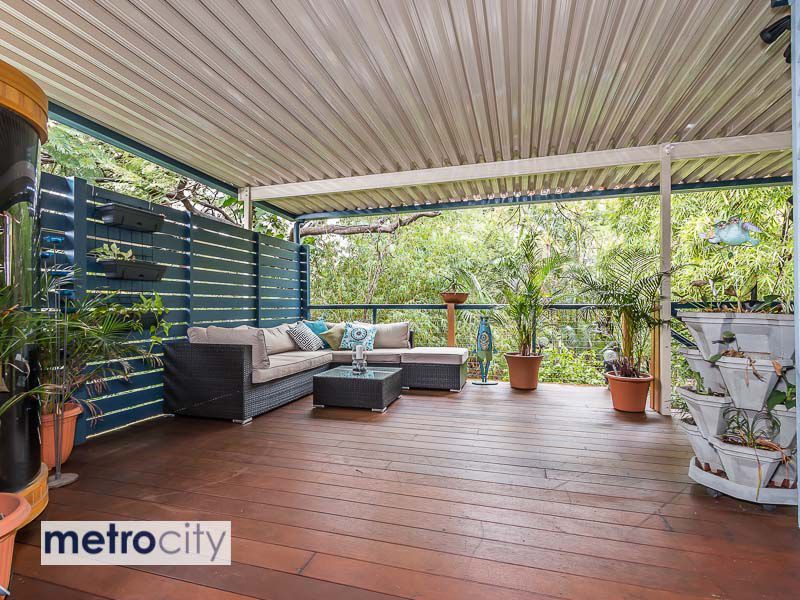 15 Wahcumba Street, Dutton Park QLD 4102, Image 1