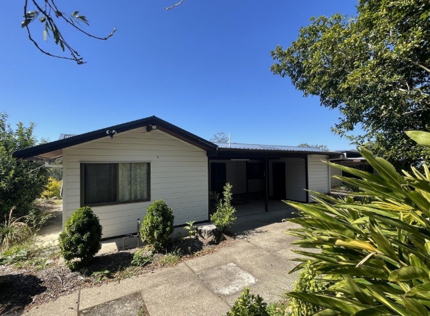 174 Wallace Street, Macksville NSW 2447