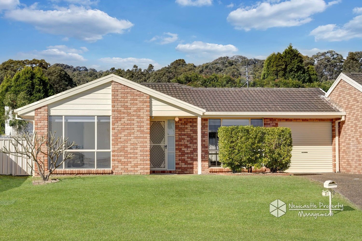3 bedrooms Semi-Detached in 2/2 Baron Close VALENTINE NSW, 2280