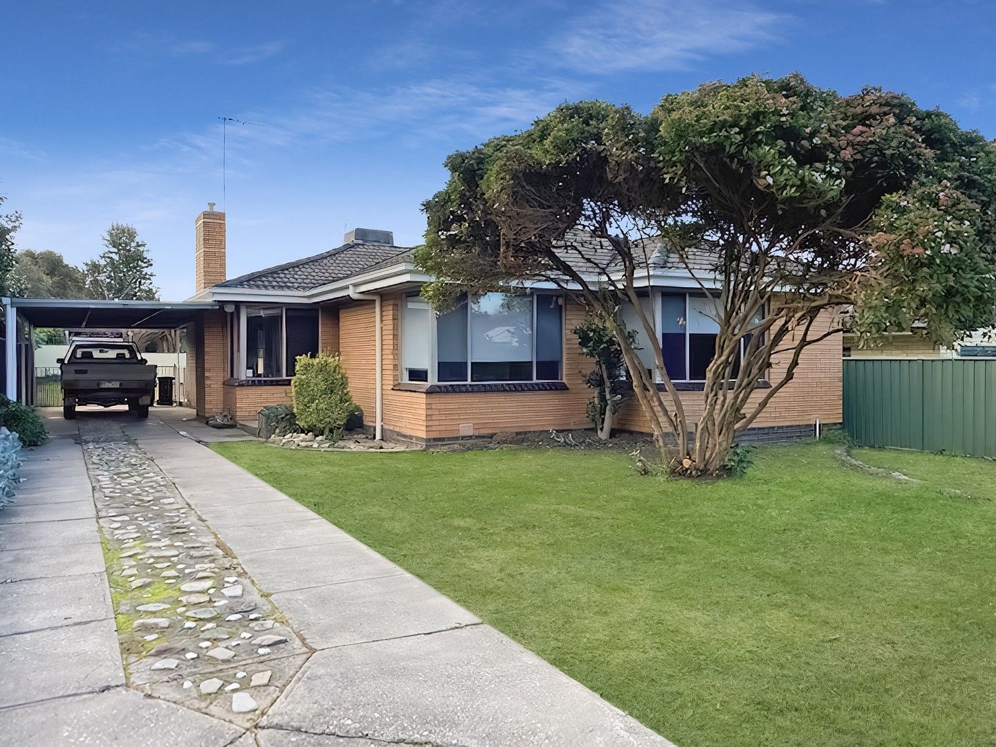 3 bedrooms House in 16 Henderson Street ARARAT VIC, 3377