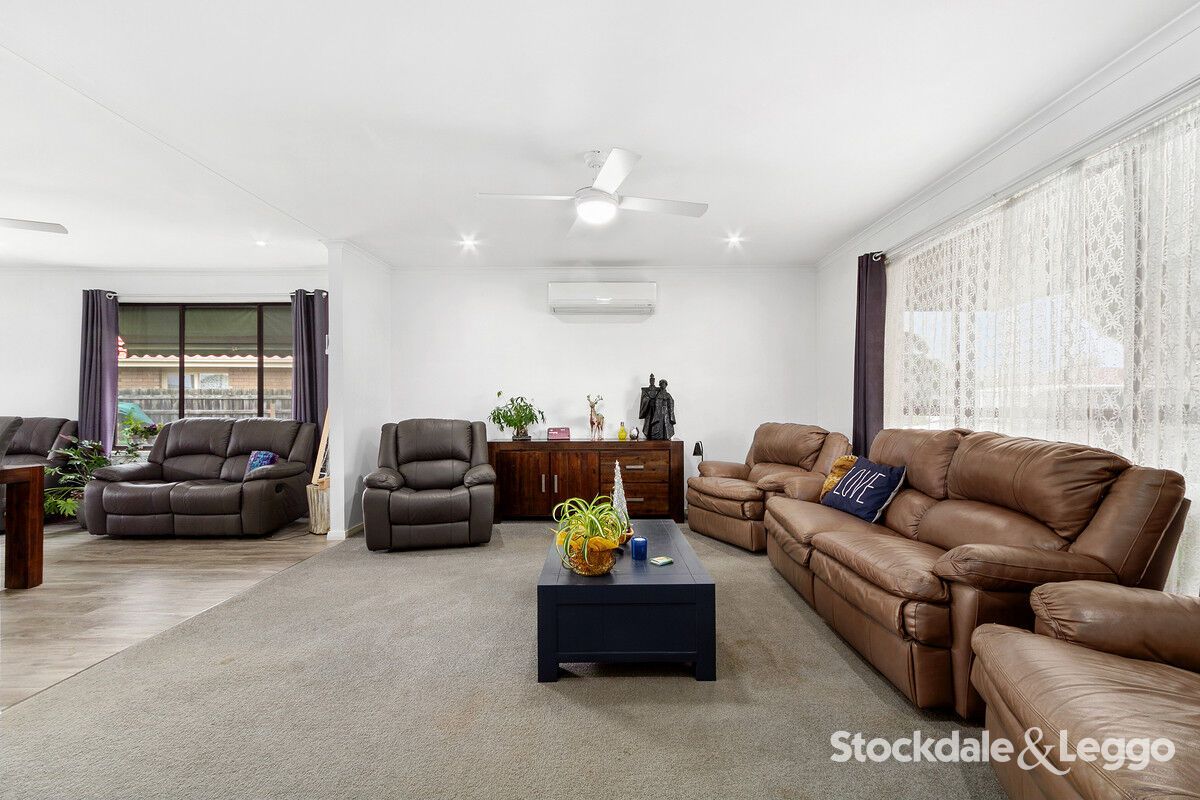 19 Airlie Bank Road, Morwell VIC 3840, Image 2