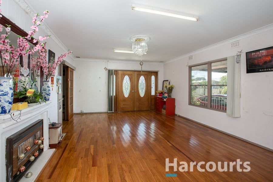 4 Jacaranda Street, Doveton VIC 3177, Image 1