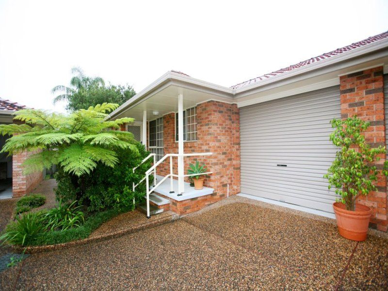 6 4 Delta Close Eleebana Nsw 2282 Villa For Rent 420 Domain