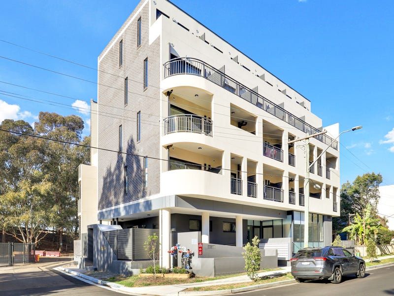Studio in 201/1 Junia Avenue, TOONGABBIE NSW, 2146