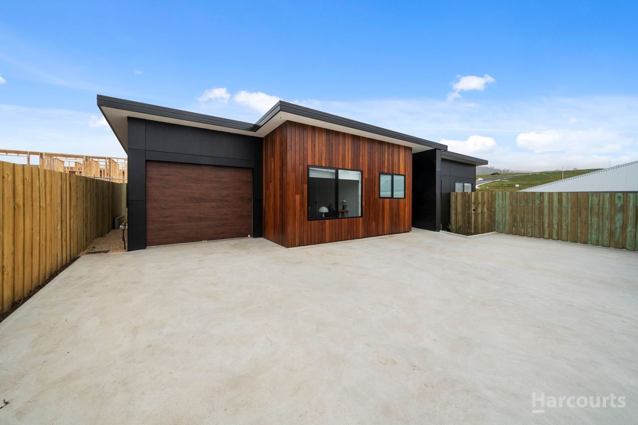 2/5 Winterborne Road, Rokeby TAS 7019, Image 0