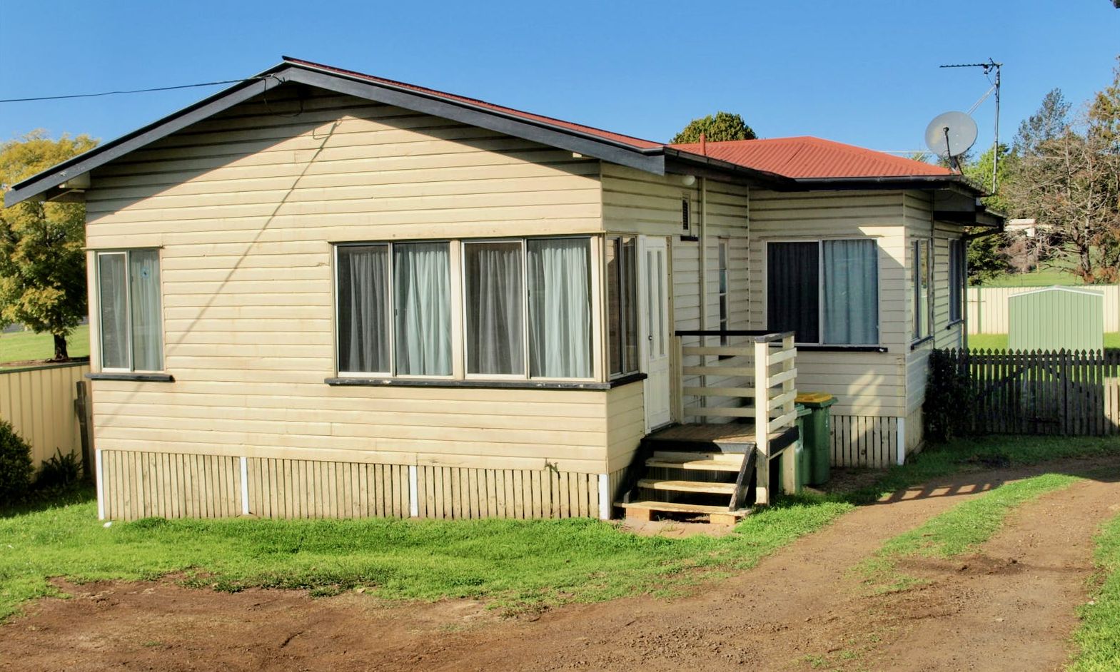 3 bedrooms House in 330 Bridge Street WILSONTON QLD, 4350