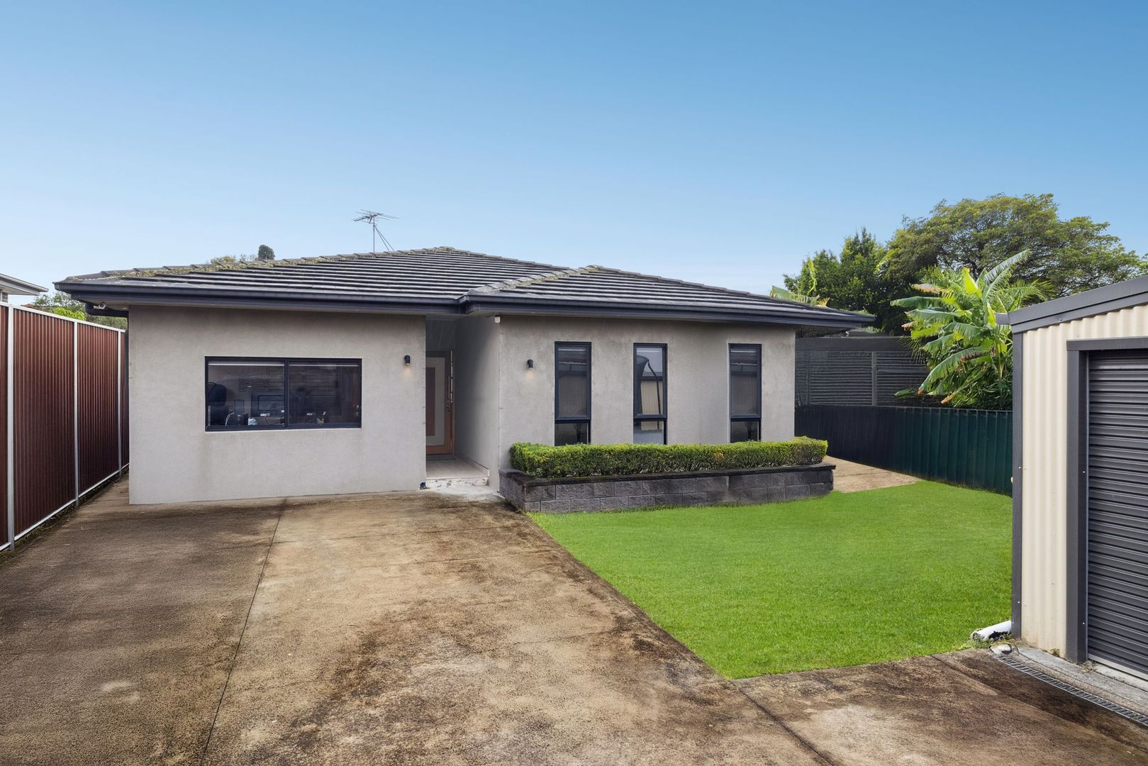 2 bedrooms House in 52A Bexley Road CAMPSIE NSW, 2194