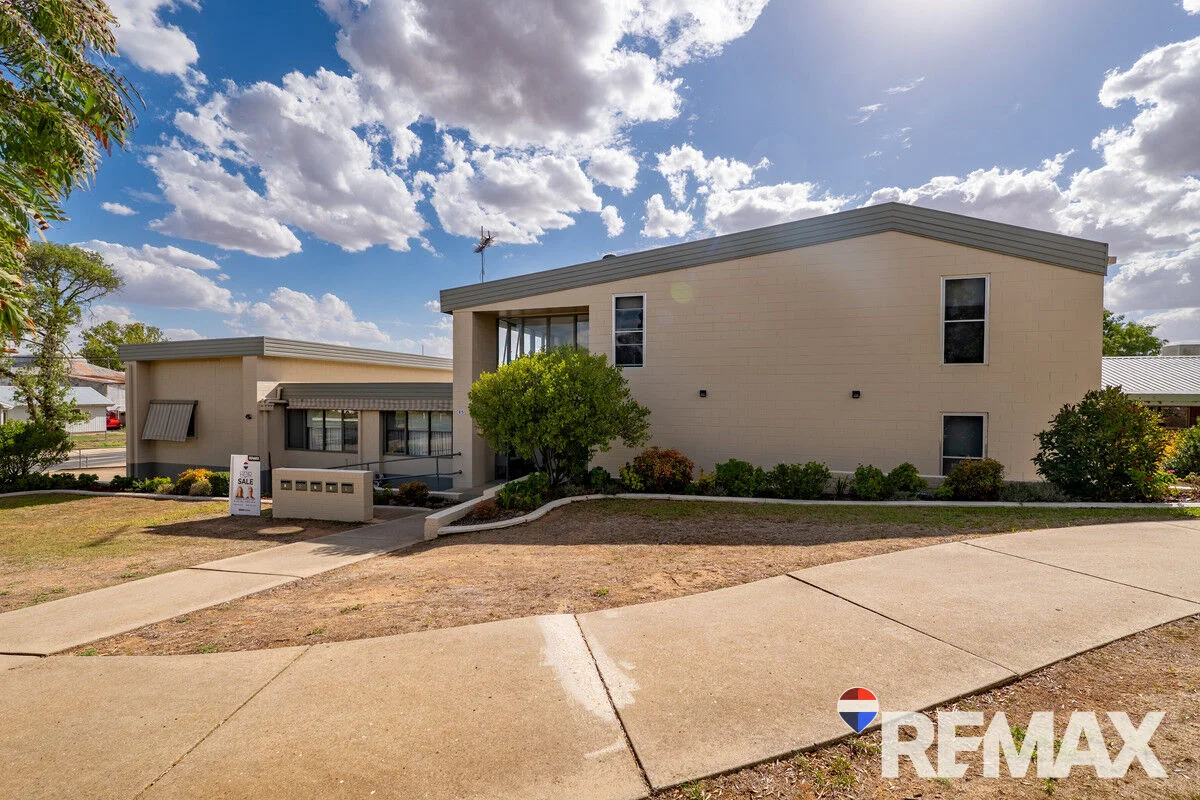 4/65 Commins Street, Junee NSW 2663