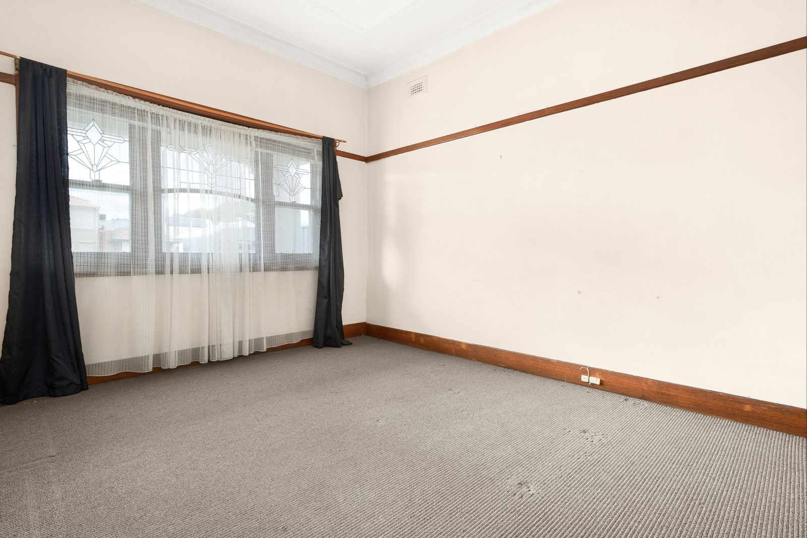 37A Sussex Street, Pascoe Vale South VIC 3044, Image 2