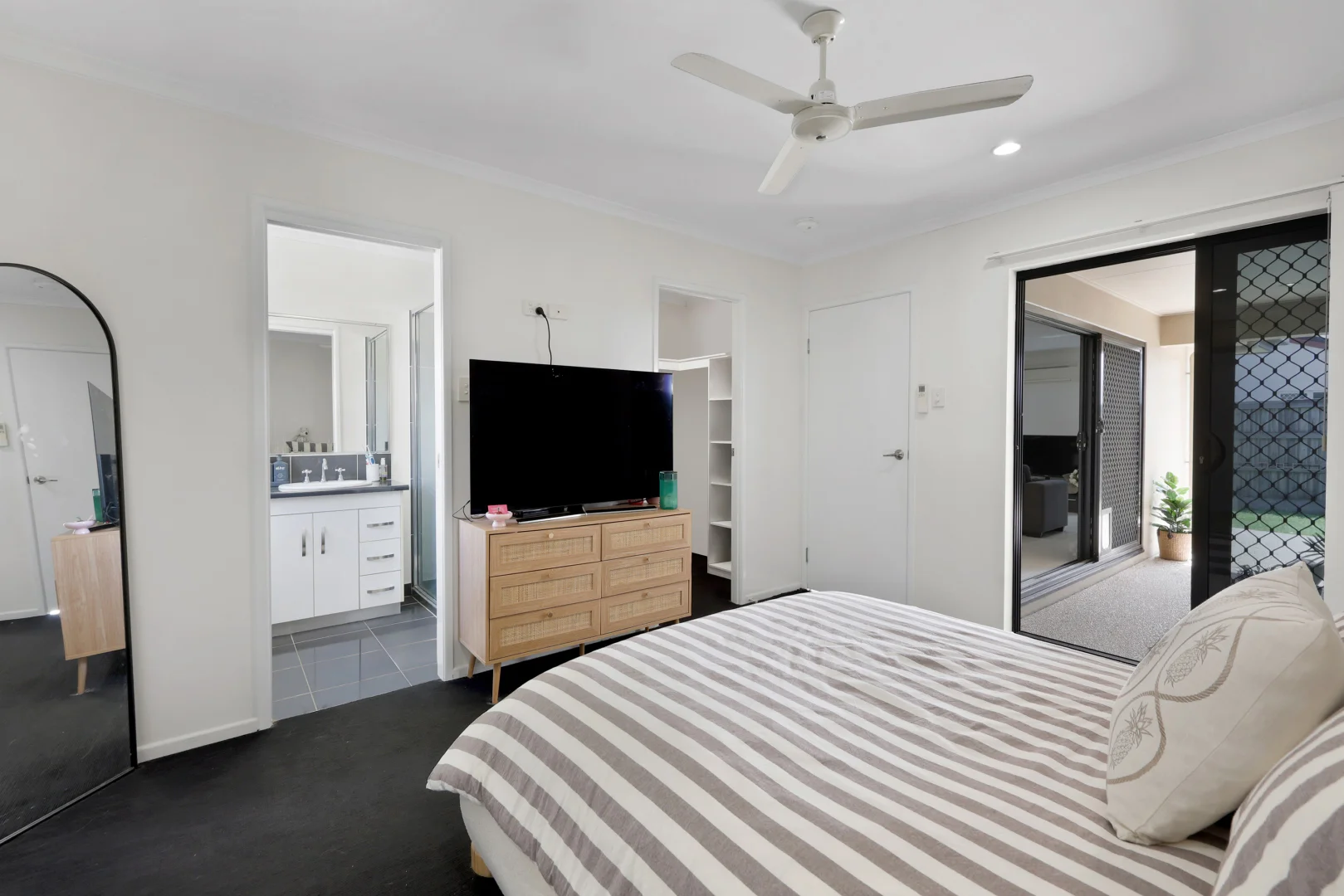 Additional image 12 of 1 Dorset Street, Ooralea QLD 4740