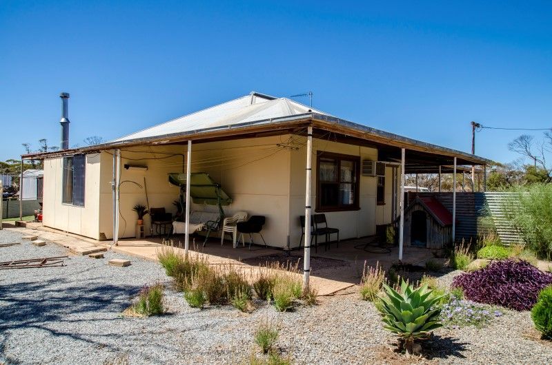 26205 Eyre Highway, Pygery SA 5652