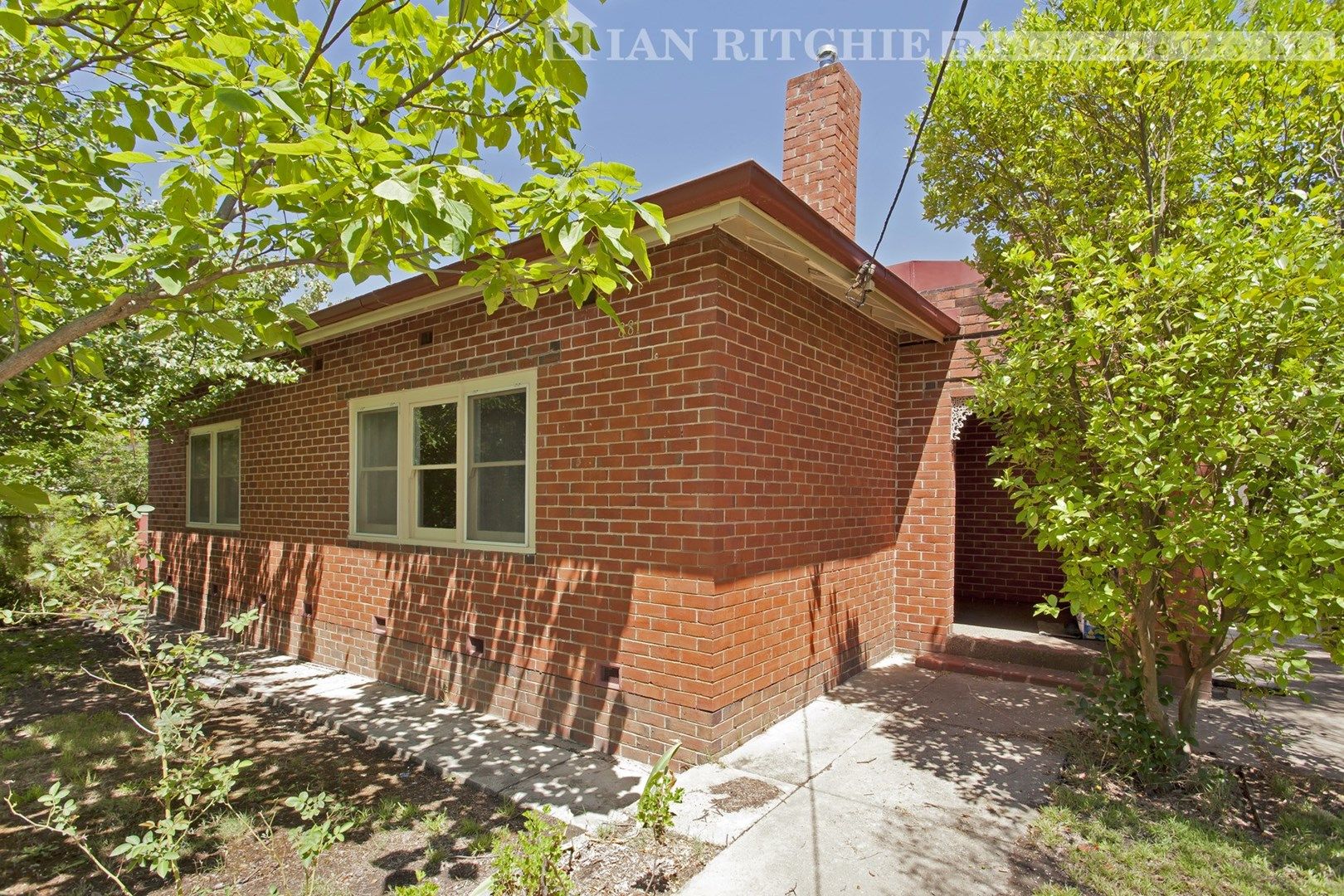 881 Frauenfelder Street, North Albury NSW 2640, Image 0