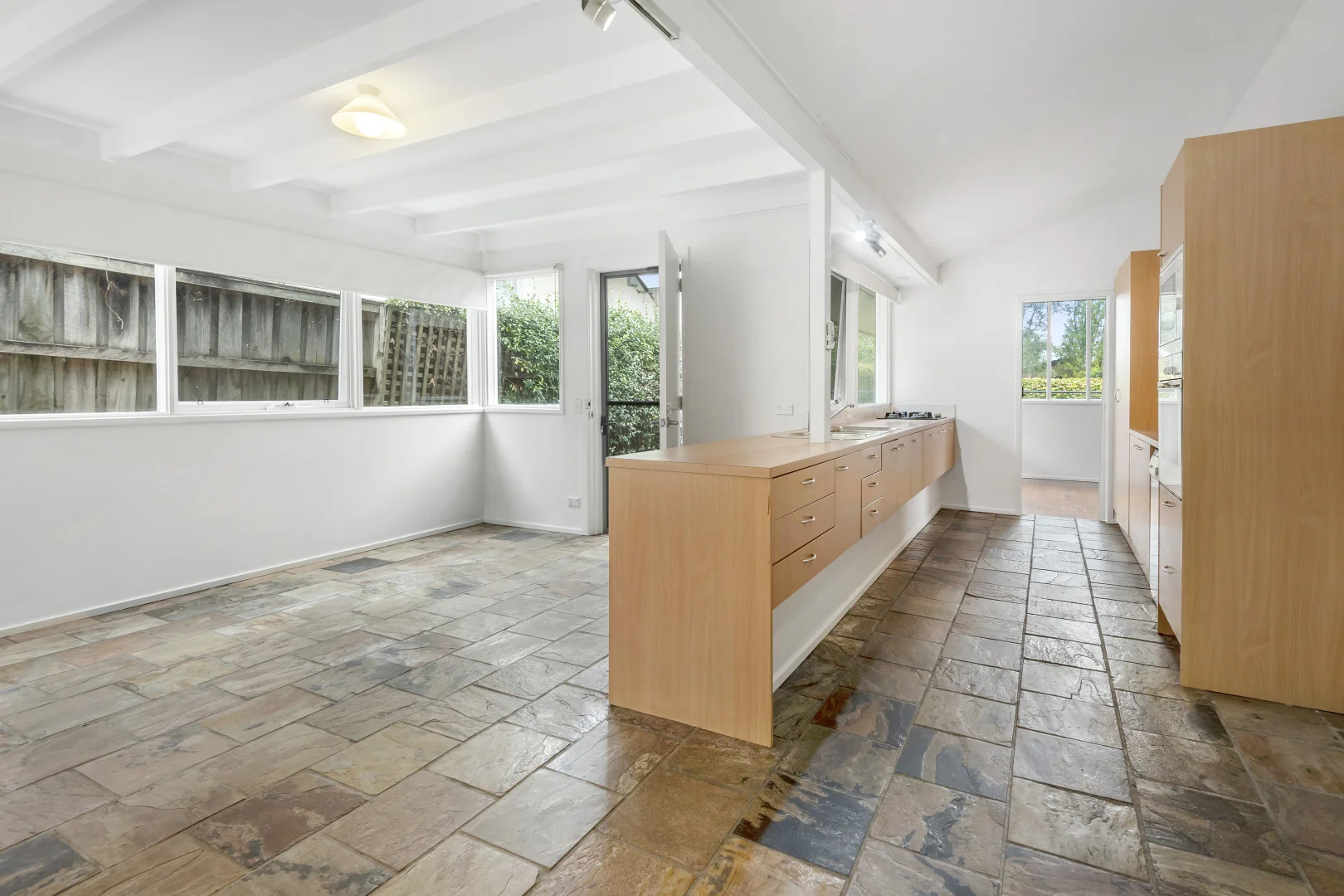 Additional image 4 of 2 Cotswold Close, Belrose NSW 2085