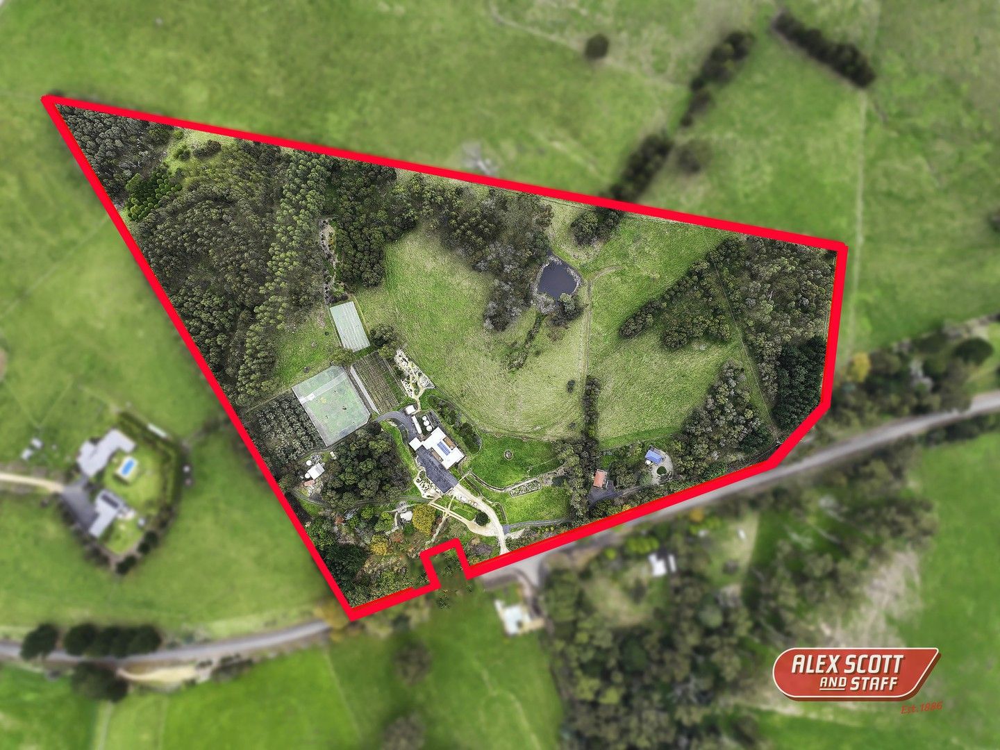 585 Yarragon Leongatha Road, Wooreen VIC 3953, Image 0