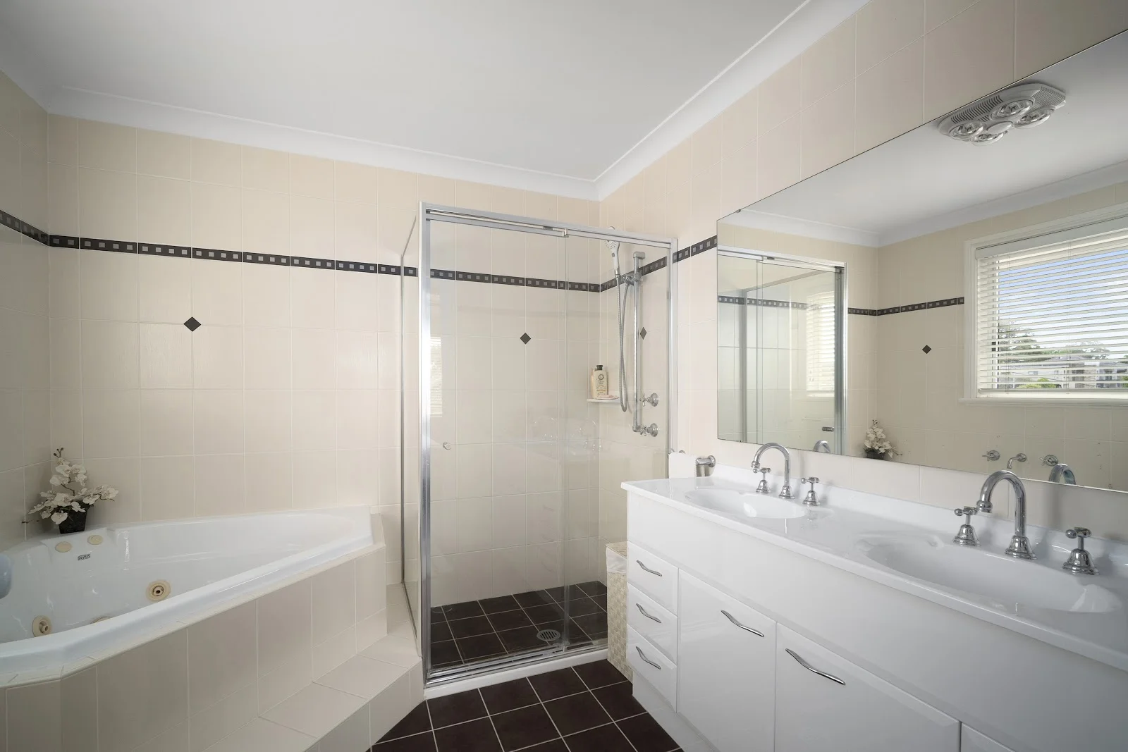 Additional image 5 of 108 Victor Avenue, Picnic Point NSW 2213