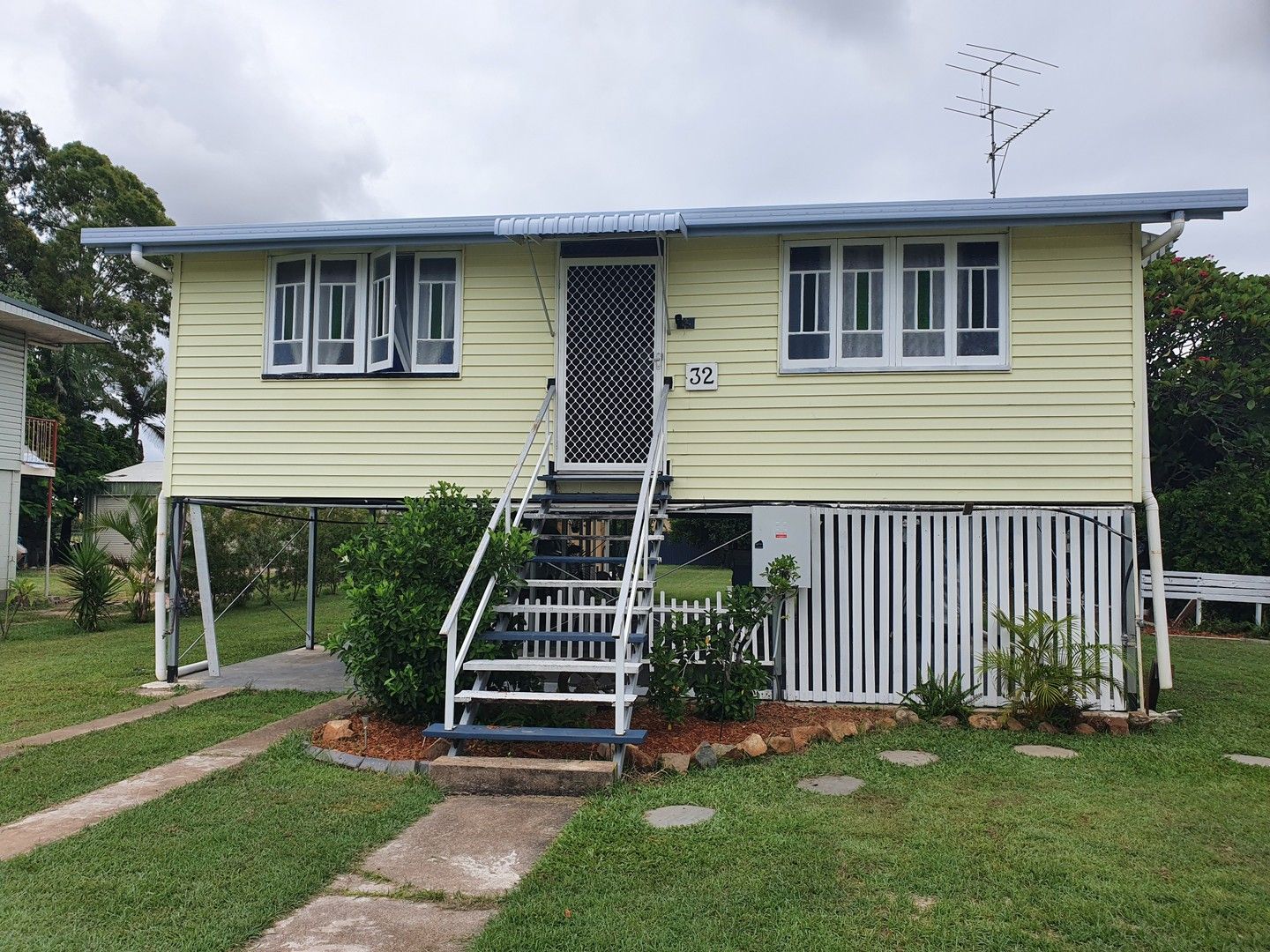 32 TENTH Street, Home Hill QLD 4806 Domain