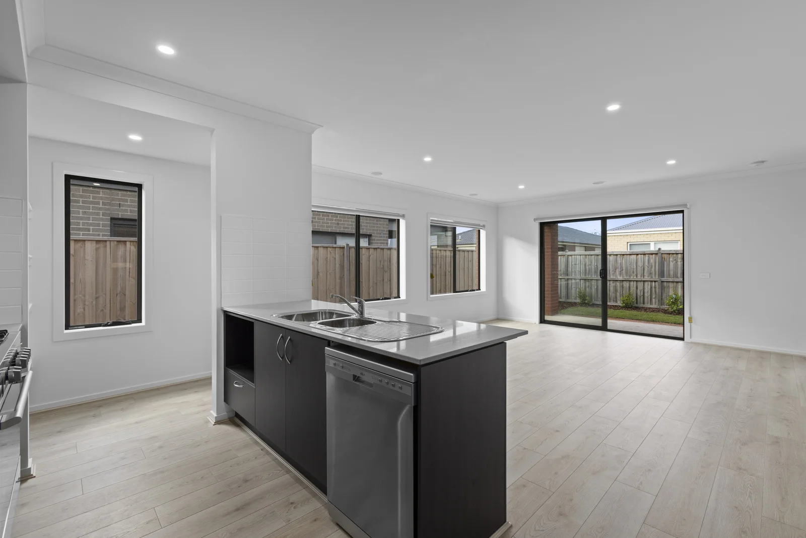 Additional image 2 of 32 Gymea Street, Mount Duneed VIC 3217