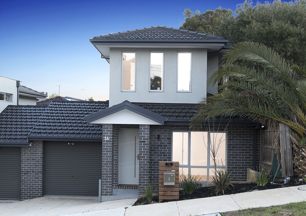 1A View Street, Essendon West VIC 3040