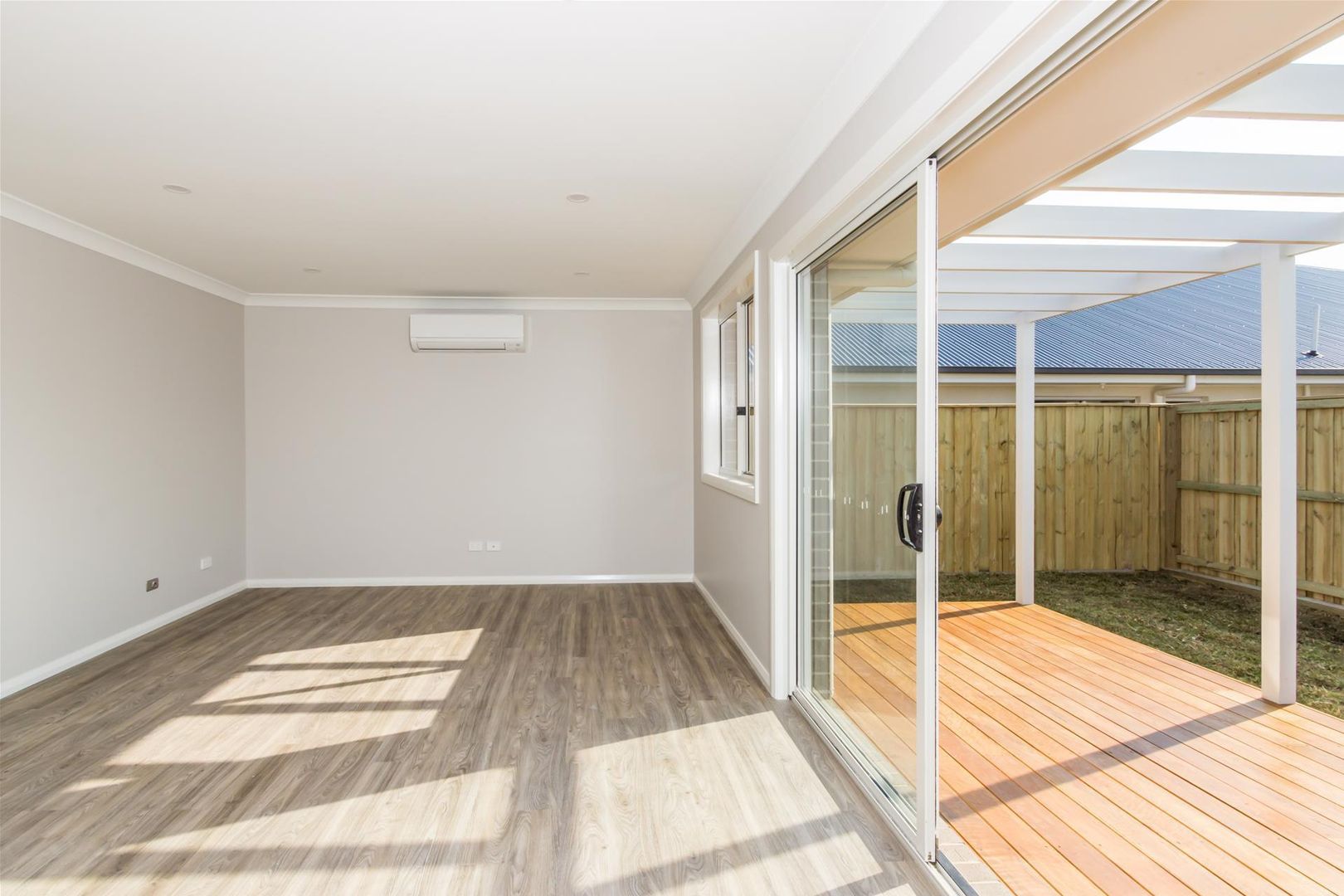 2 Koba Street, Fletcher NSW 2287, Image 2